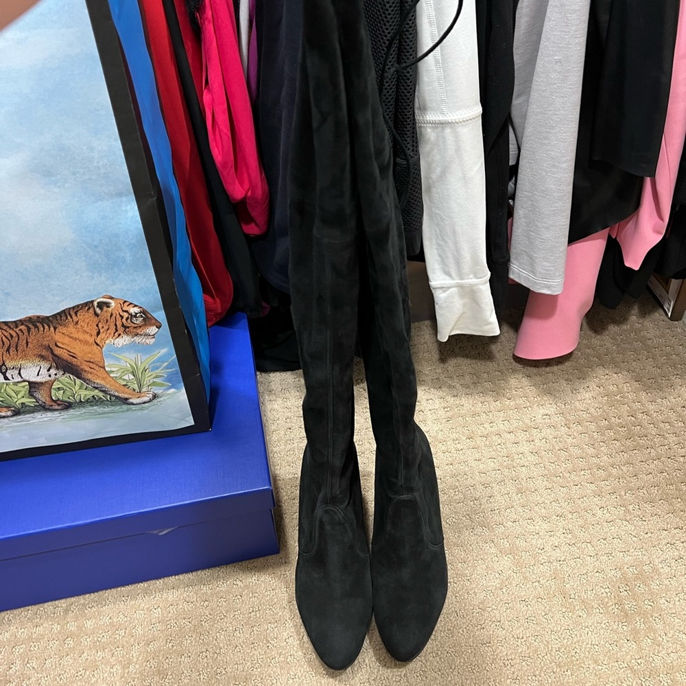 Stuart weitzman highland black suede boots size 7.5 bought at Nordstrom.